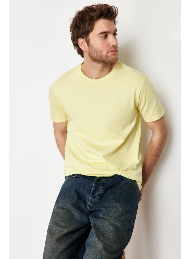 trendyol Light Yellow Slim/Tailored 100% Cotton Basic T-Shirt TMNSS19BO0001  - Image 3