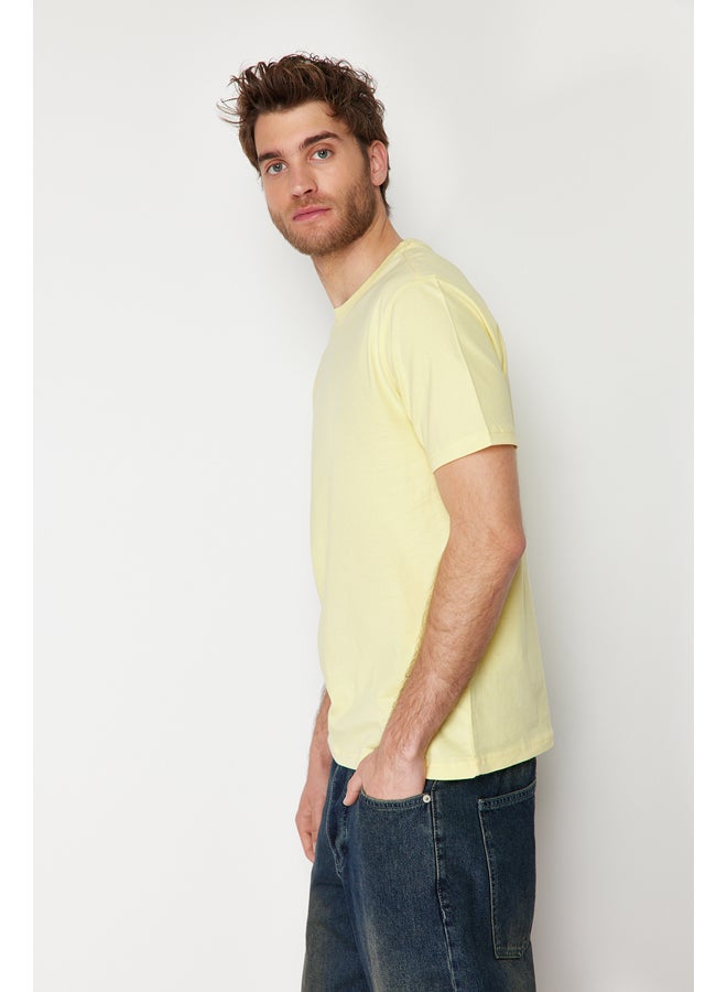 trendyol Light Yellow Slim/Tailored 100% Cotton Basic T-Shirt TMNSS19BO0001  - Image 2