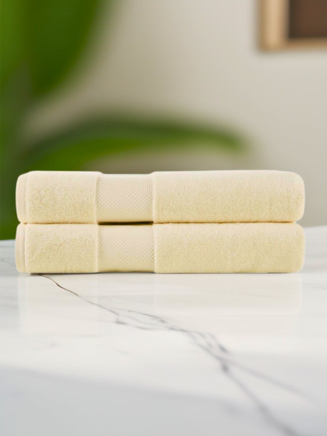 1CHASE Pack of 2 - Luxury Cotton Bath Towel, Beige 70x140cm - Image 1