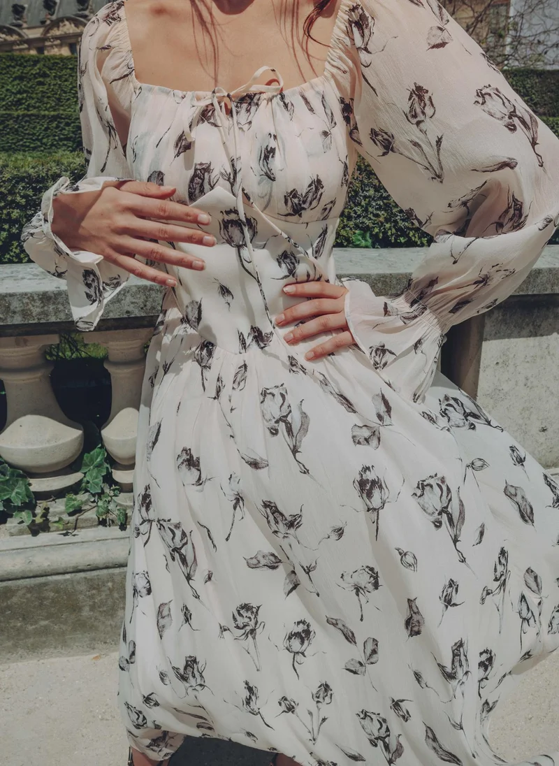 Lichi Lightweight midi dress with tie-up bodice