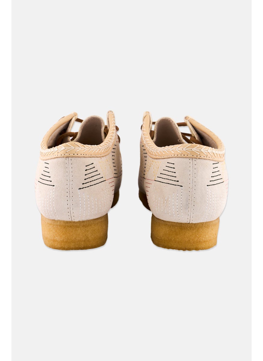clarks Men Wallabee Standard Fit Lace Up Casual Shoes, Off White  - Image 2