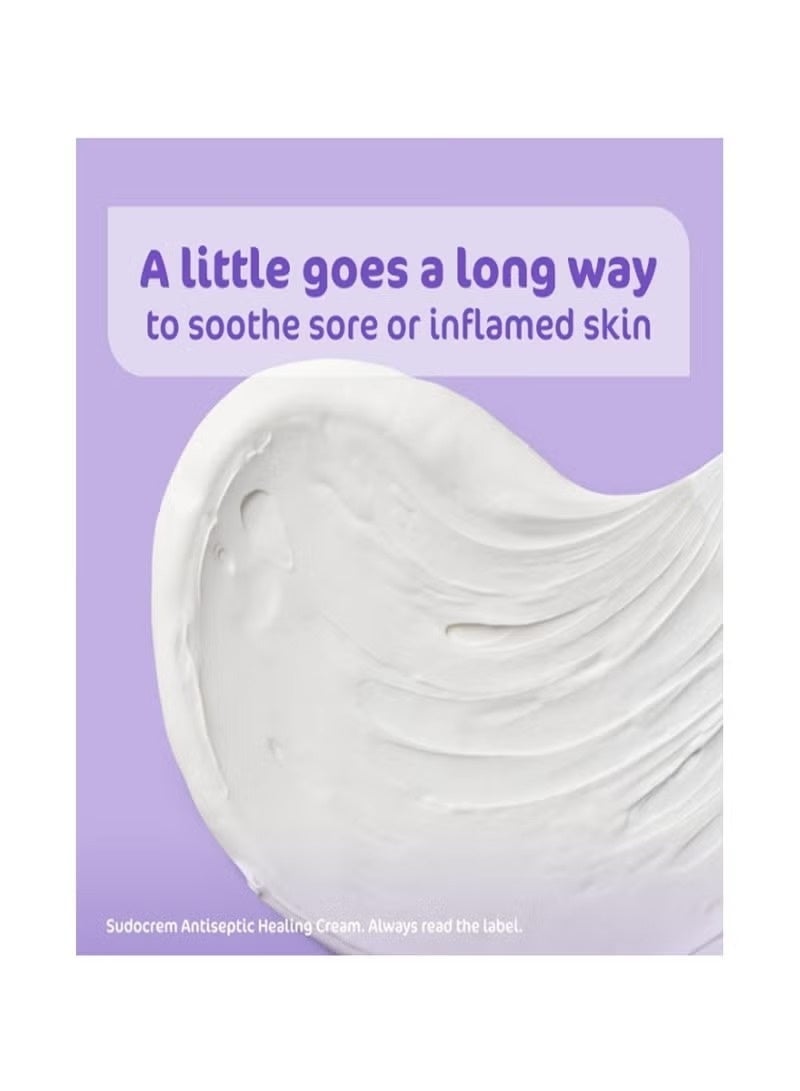 سودوكريم كريم سودو المطهر والمعالج 250 غرام لعلاج طفح الحفاضات، والأكزيما، وحب الشباب، والحروق الطفيفة، وحروق الشمس، وقروح الفراش، والجروح السطحية. كريم ملطف لحماية البشرة للأطفال والبالغين، يساعد على تهدئة البشرة المتهيجة ودعم عملية الشفاء. - Image 2