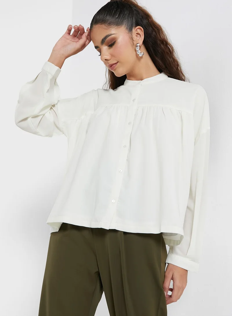 Ginger Solid Asymmetrical Hem Shirt