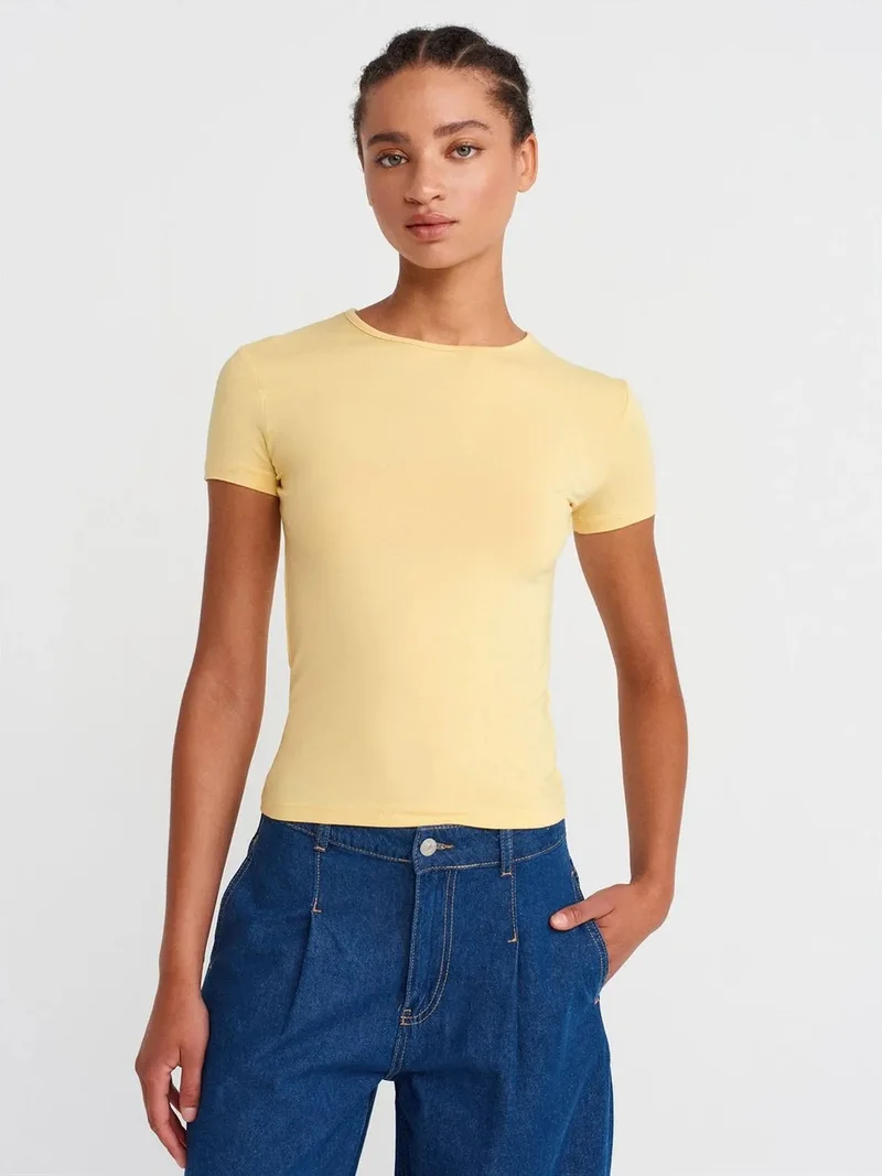ديلفين DILVIN Women’s Crop Slim-fit Crew Neck T-shirt
