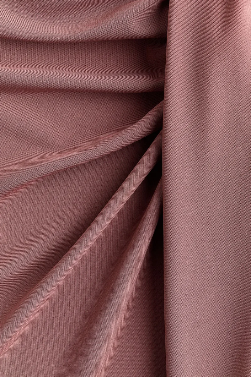 اتش اند ام تنورة جيرسيه منسدلة