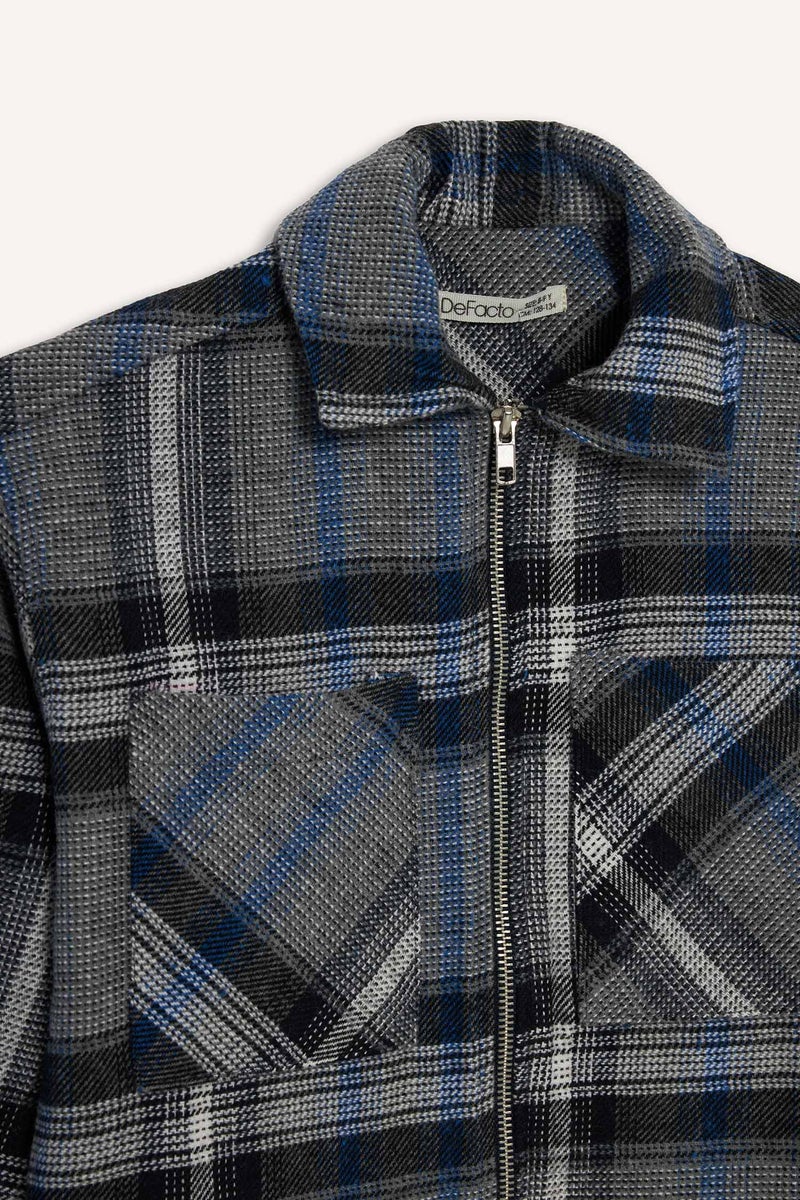 ديفاكتو جاكيت بولو للأولاد بمقاس كبير وأكمام طويلة وياقة بولو - Image 2