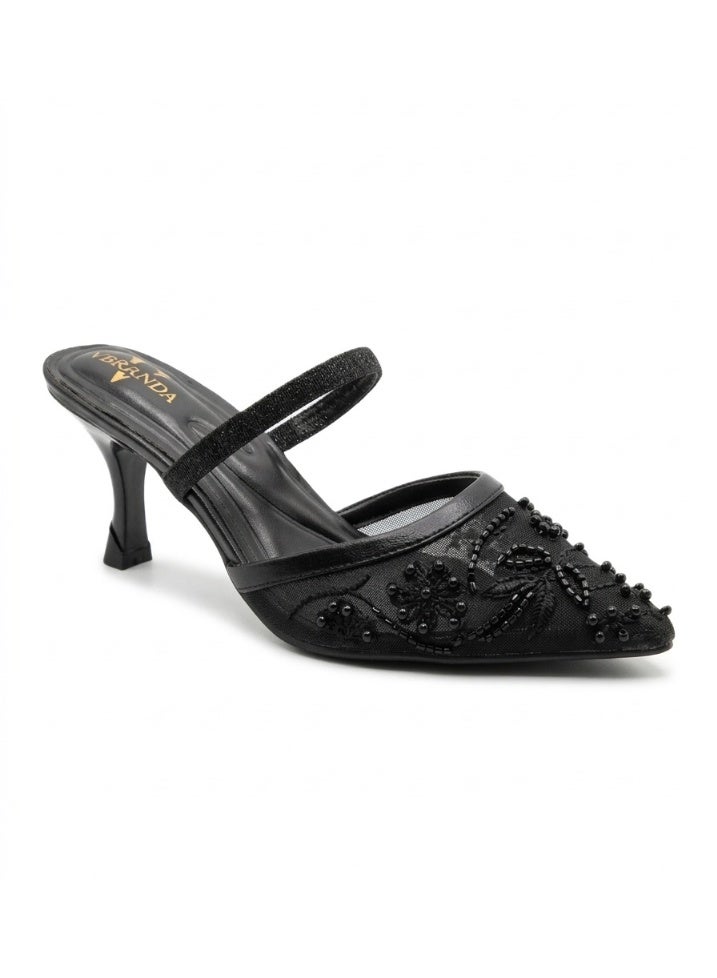 فيبراندا هيلز أنيق مطرز من الأمام بتصميم مدبب يضيف لمسة أنوثة وفخامة C-92 - Image 1