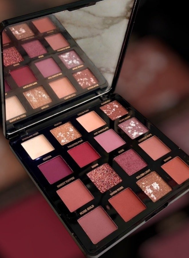 REALBEAUTY 16-color eyeshadow palette from Real Beauty - Image 3