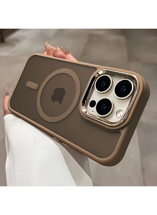 حالة شحن لاسلكي مغناطيسية شفافة غير لامعة باللون الذهبي لهاتف iPhone 13 Pro - Image 2