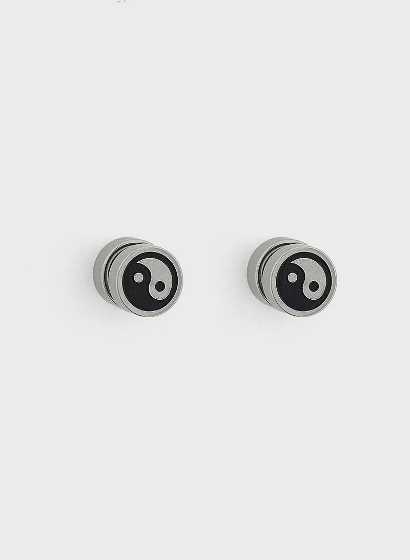 Seventy Five Yin Yang Magnetic Stud Earring