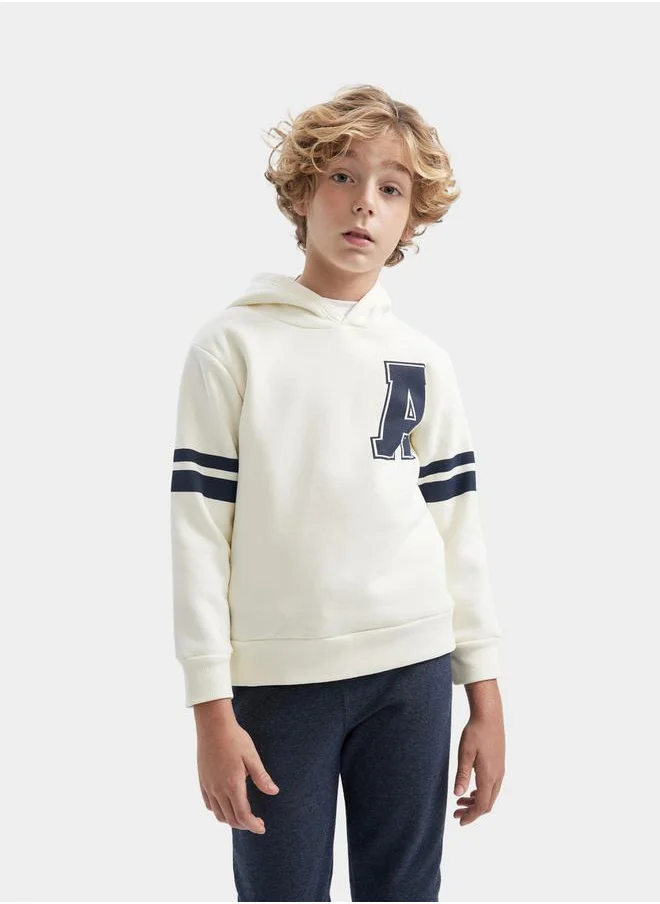 ديفاكتو Graphic Print Hooded Sweatshirt & Joggers Set by Styli