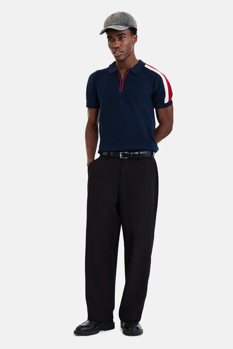 سنيتش Navy Blue Textured Half Sleeve Regular Fit Casual T-Shirt
