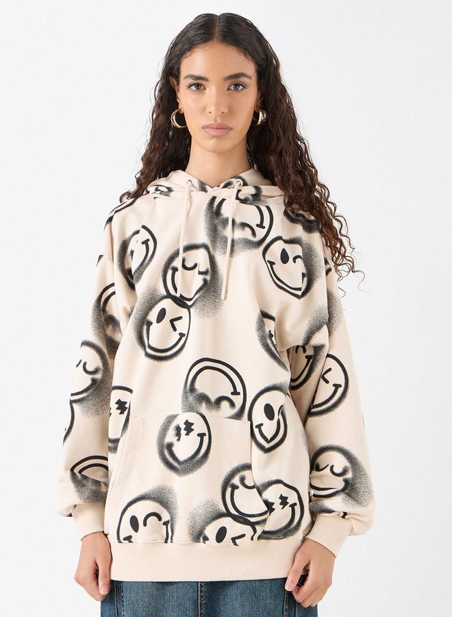 اس بي كاركترز هودي بأكمام طويلة وجيوب كانجارو وطبعات سمايلي وورلد - Image 1