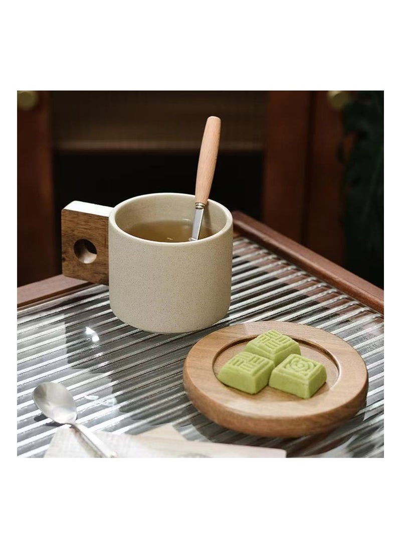 ايكانبو طقم أكواب قهوة سيراميك سعة 300 مل مع صحن خشبي من خشب الأكاسيا، للشاي واللاتيه والإسبريسو والكابتشينو، طقم أكواب بمقبض خشبي من البورسلين غير المزجج - Image 4