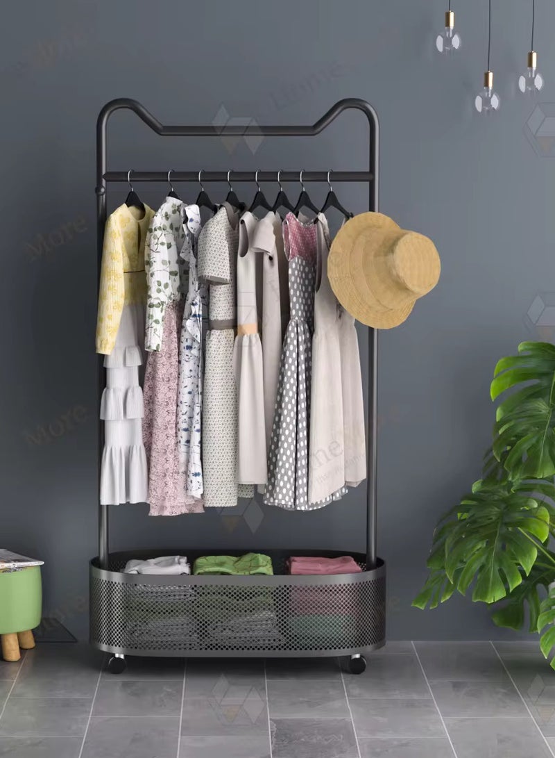 شي ون علاقة ملابس من SHEE ONE | ستاند ملابس بعجلات وخطافات جانبية | منظم ملابس أنيق بسلة تخزين سفلية شبكية | تصميم فاخر لغرف النوم والمداخل | الأبعاد: 179×100×32 سم | لون أسود - Image 3