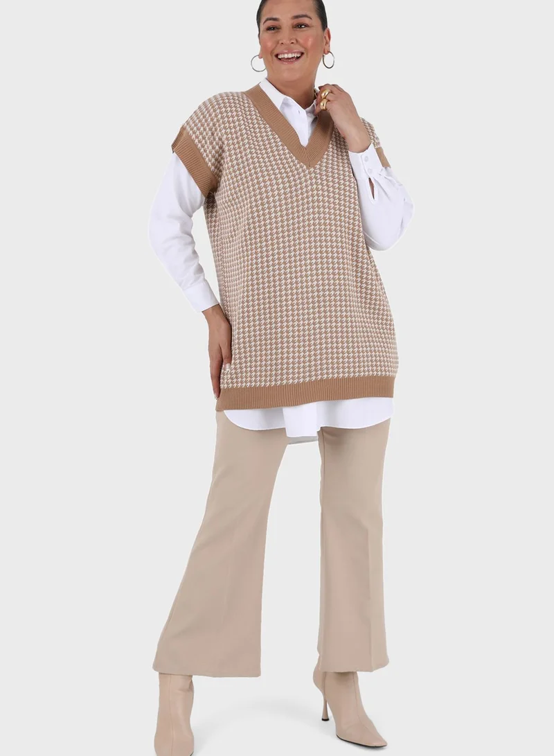 Alia by modanisa V-Neck Knitted Tunic