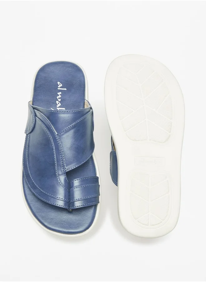الواحة Boys Solid Slip-On Arabic Sandals