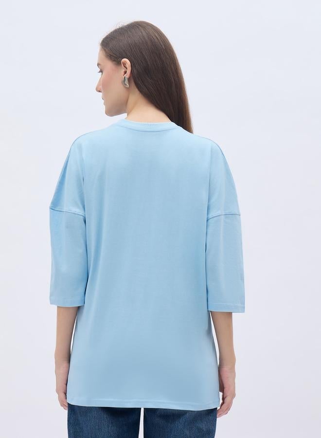 Styli Women Light Blue Exaggerated Shoulder Graphic Oversized T-Shirt - Image 5