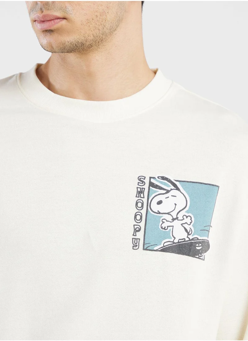 أوربان هول Peanuts Snoppy Printed Sweatshirt