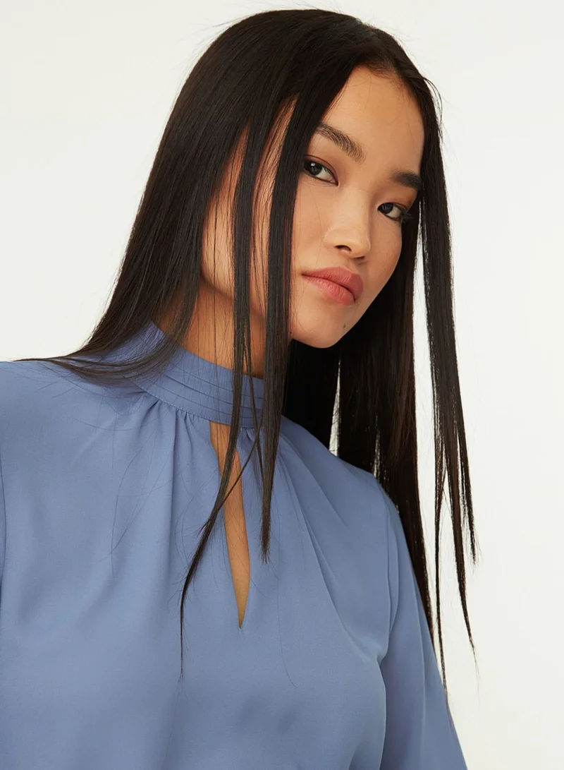 trendyol Front Keyhole Top