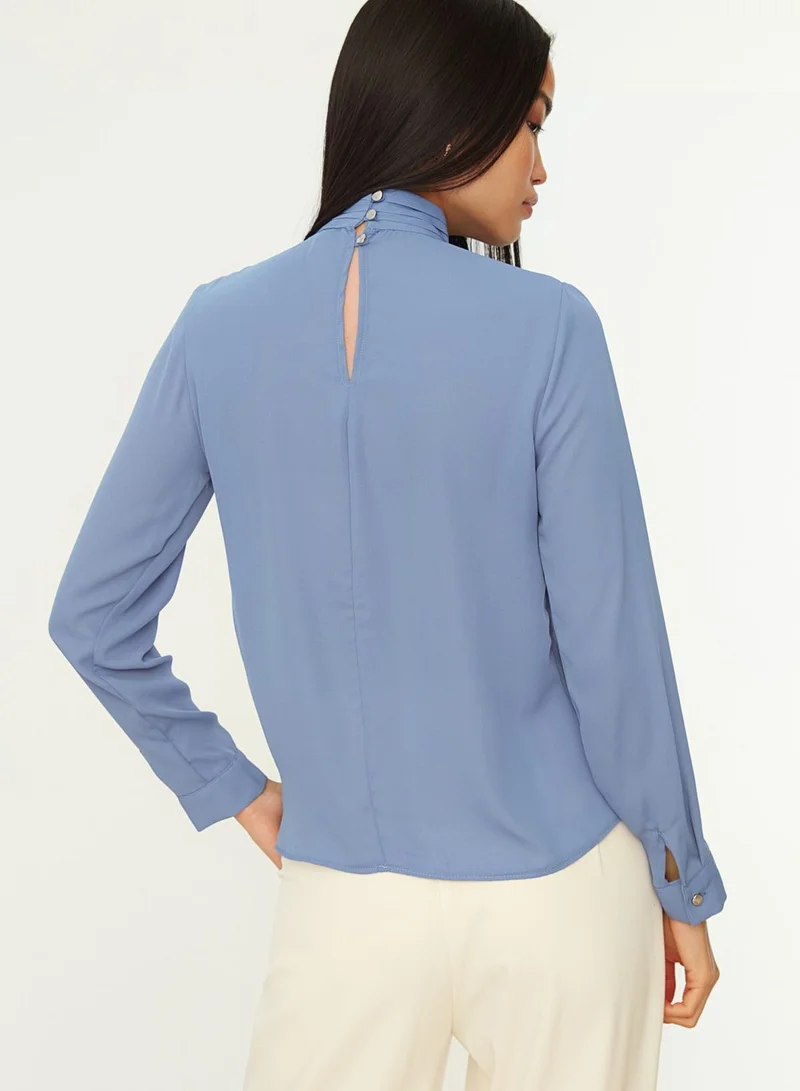 trendyol Front Keyhole Top