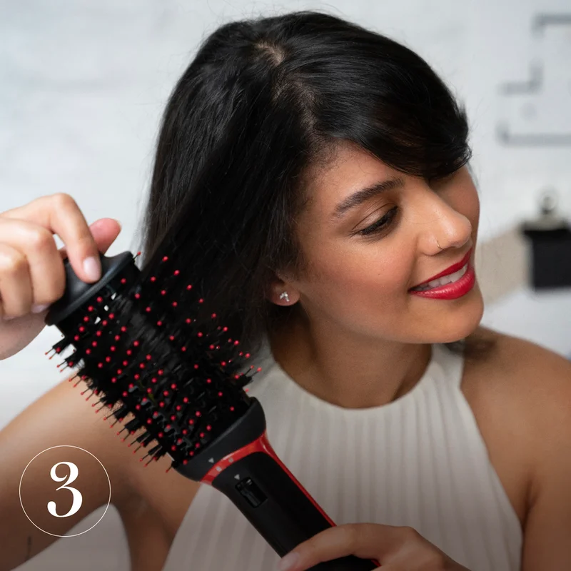 Revlon  One Step Blow Dry Multi Styler, Root-Drying Concentrator, 360° Vented Airflow Curler, Unique Oval Shape Brush, One-Step Technology, Variety of Hair Styles - RVDR5333ARB for Women | Best Price UAE