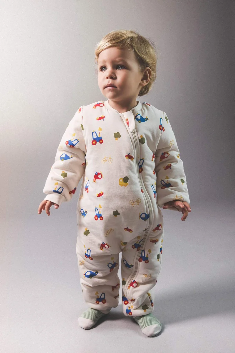 ديفاكتو Baby Boy 1.6 Tog Fiber Vehicle Printed Cotton Jumpsuit