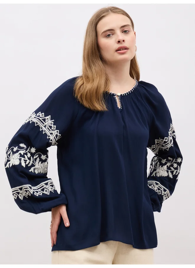 ستايلي Styli Embroidered Keyhole Neck Blouse with Balloon Sleeves