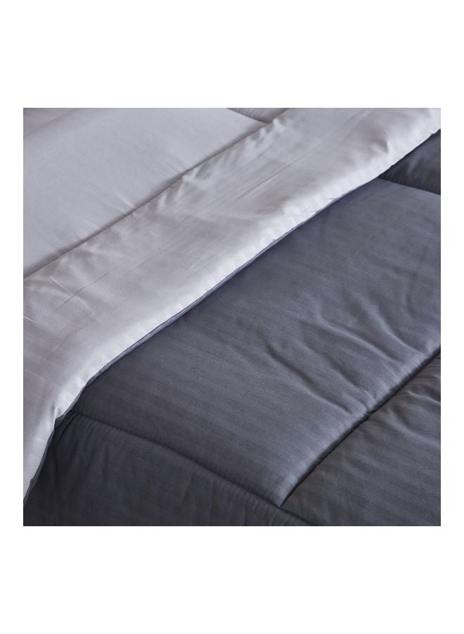Home Box 3-Piece Bristol Reversible Comforter Set  - Image 4
