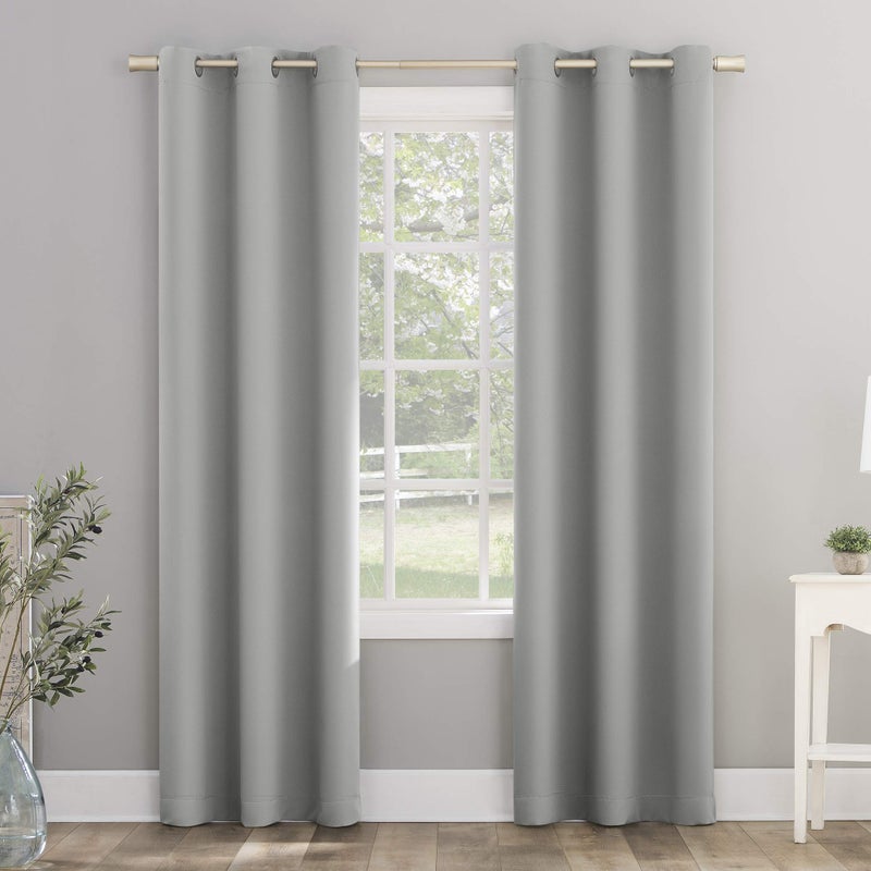 Sun Zero Riley Kids Bedroom Blackout Grommet Curtain Panel 40 x 84 Silver Gray