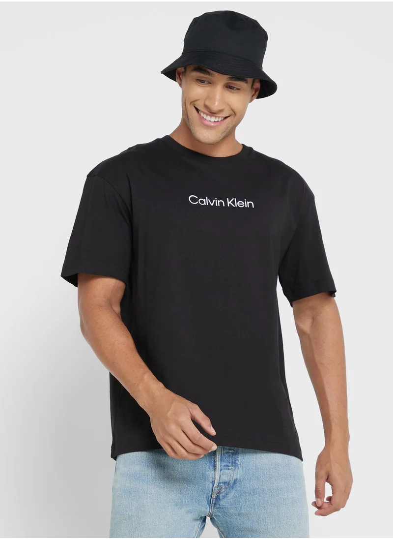 CALVIN KLEIN Logo Crew Neck T-Shirt