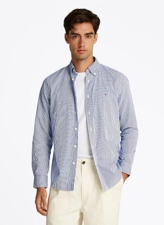 Regular Fit Flex Cotton Classic Poplin Stripe Shirt - pzsku/Z71644E9AF5E80418D9BEZ/45/_/1741065563/bab4952a-9f63-42f0-bb88-0305588d891b