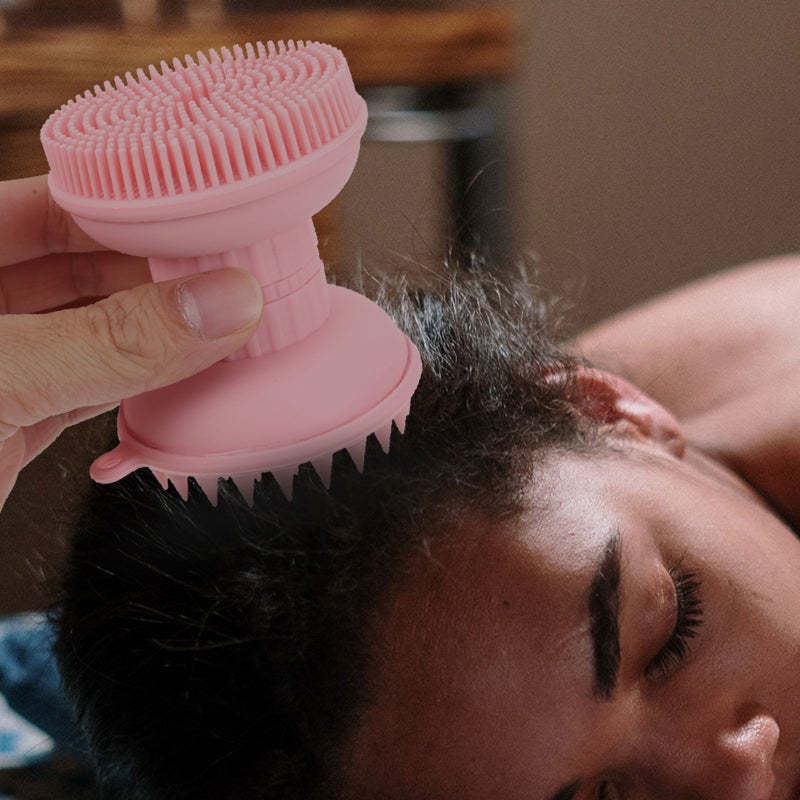 💄 فرشاة تدليك فروة الرأس للاستحمام وردي مقاس ٨ ٥ ٧ ٧ سم لإزالة القشرة مجموعة واحدة - Image 2