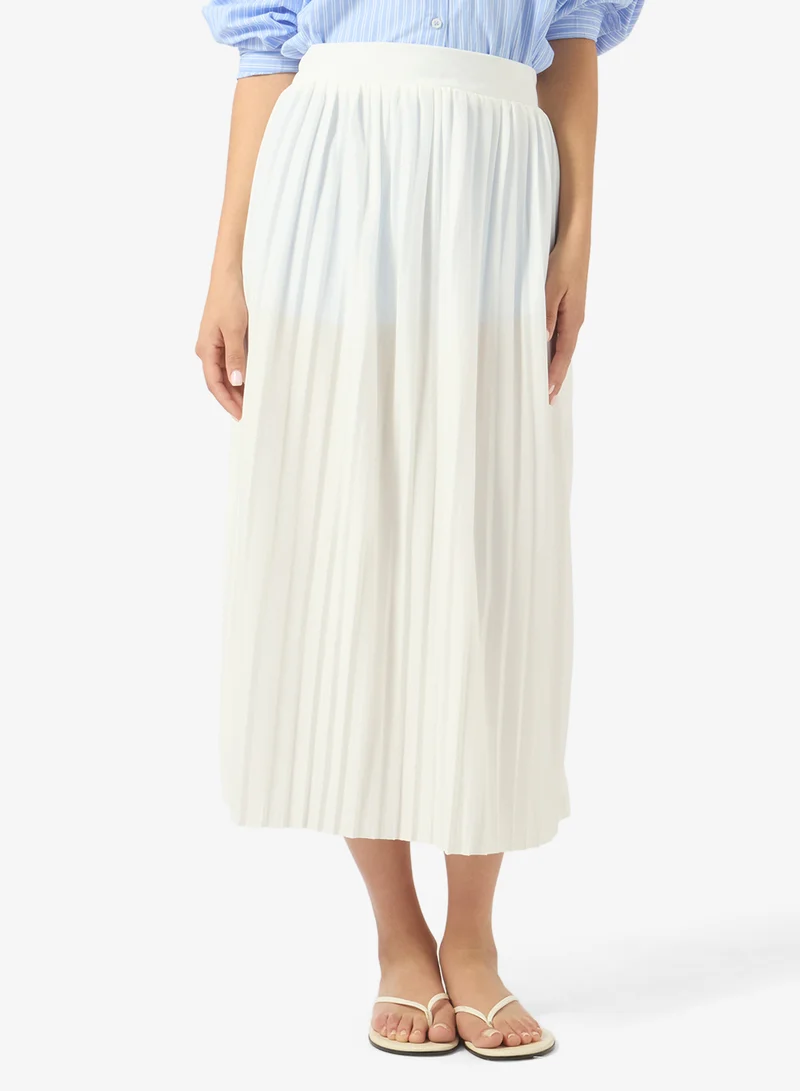 Ginger Pleated Skirt with Slit