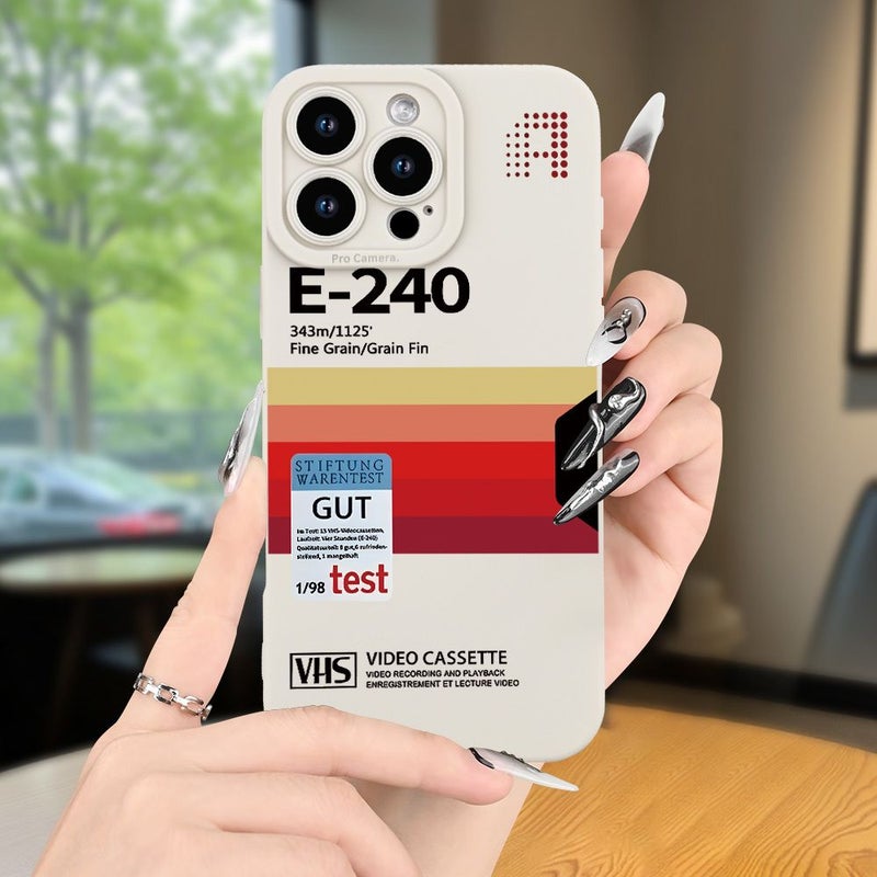 غلاف هاتف أبيض متوافق مع iPhone 7 Plus 8 Plus، بنقش شريط فيديو قديم (VHS)، بتصميم أنيق، ملمس غير لامع، مقاوم للسقوط. - Image 2