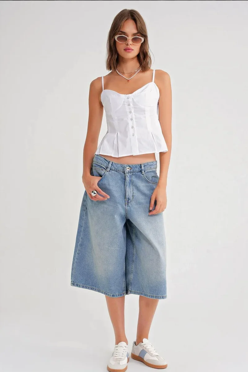 Mixray Sweetheart Neck Button-Front Peplum Cami Top
