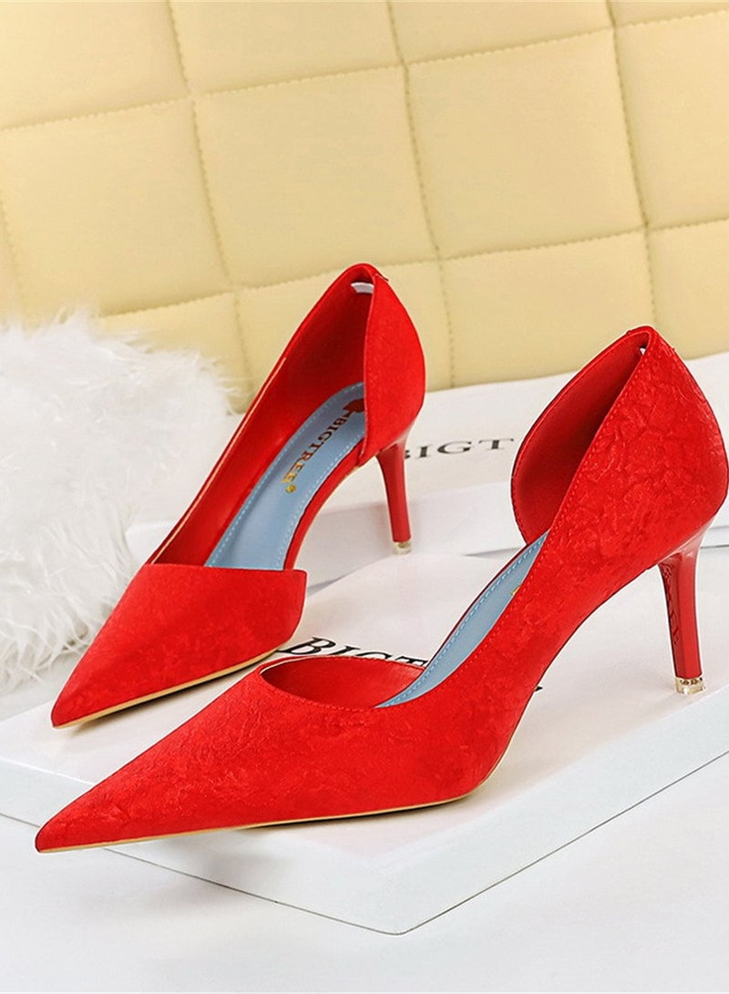 BIGTREE 7.5cm European And American Fashion Slimming Side Hollow-Out Heels With Thin Cloth Shallow Mouth Pointed Red  - Image 1