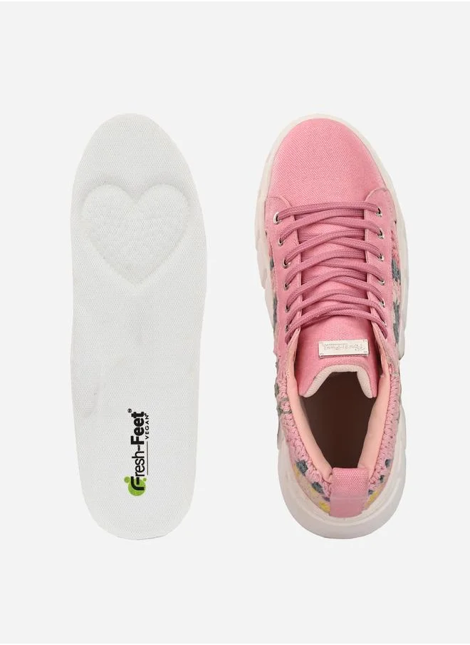 فريش فيت Fresh Feet Crochet High Top Lace-Up Sneakers
