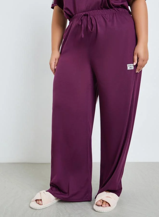 Styli Plus Size Burgundy T-Shirt and Pyjama Set