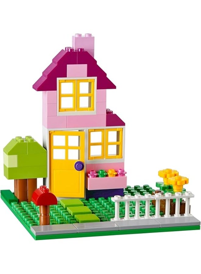 Lego Classic - Large Creative Brick Box 10698 by Lego - Image 1