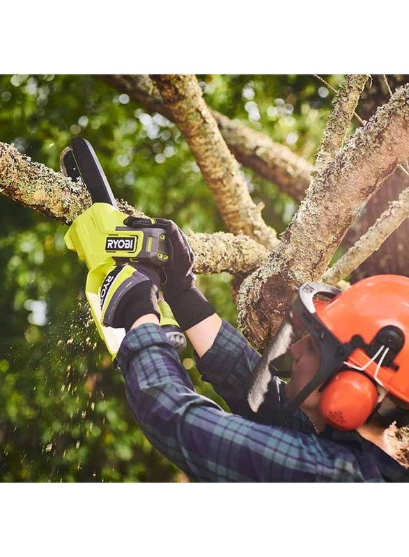 Ryobi Cordless Pruning Mini chainsaw, 6 inch, Cutting capacity 130mm, 2.11kg - Image 4