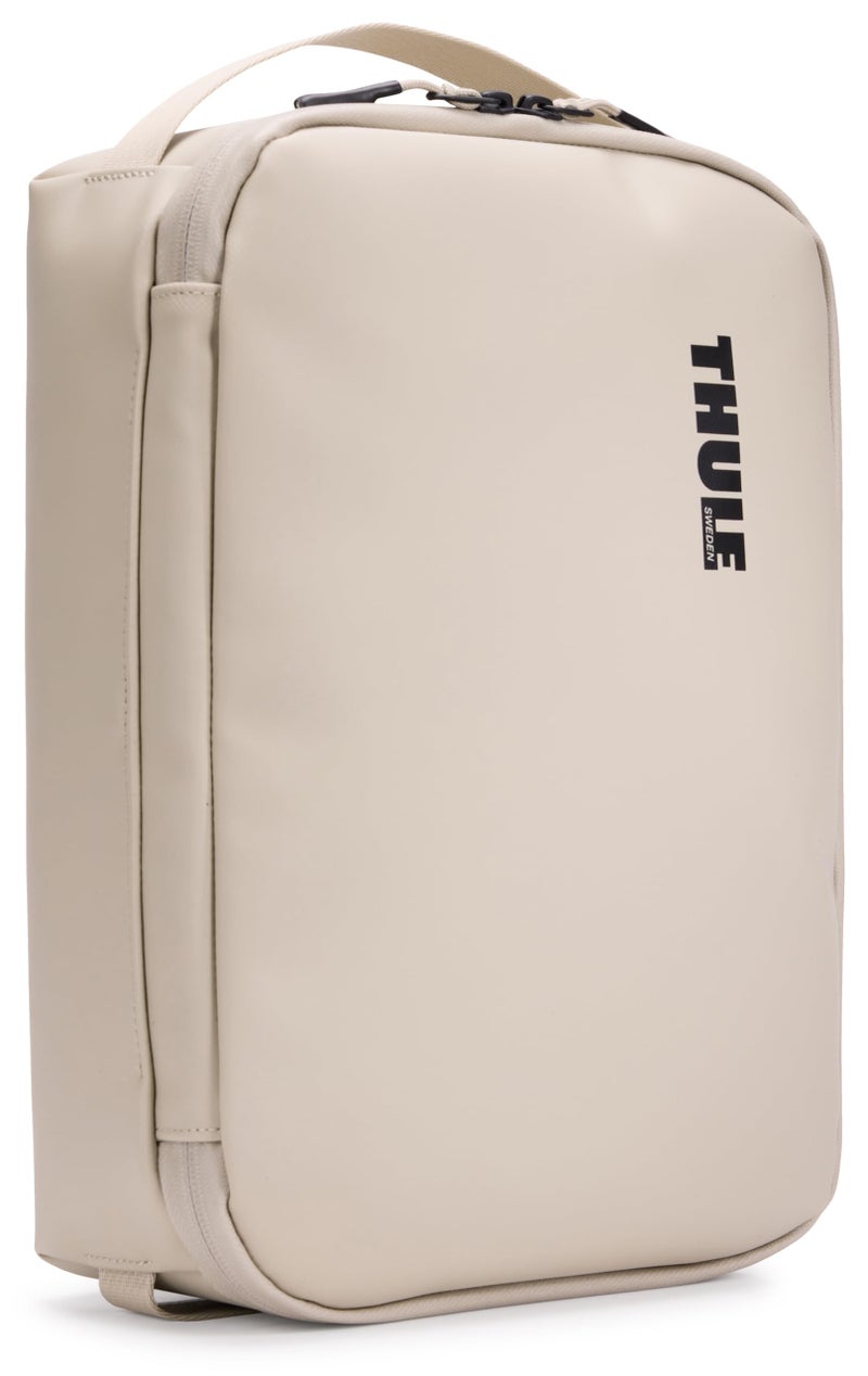 Thule Chasm Gear Cube Size M 11L Internal Volume Easy to Clean Inside and Out Large Grab Handle 100 Recycled Fabric - Image 2