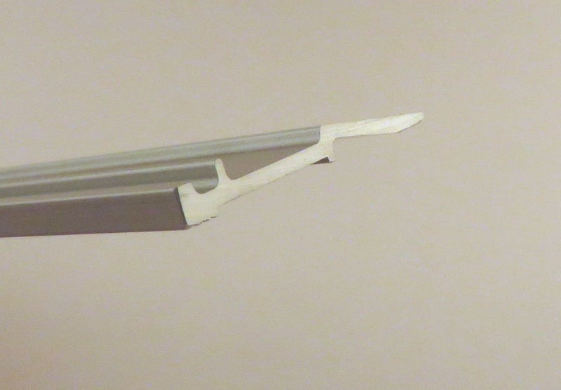 Shinwa 24" Extruded Aluminum Cutting Rule Ruler Gauge with Non slip rubber Backing 33295 - Image 3