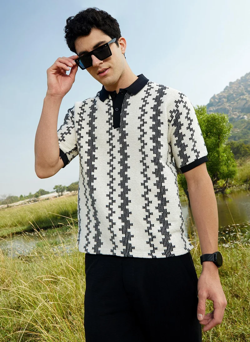 كامبوس سوترا تيشيرت بولو رجالي بنمط كتل الألوان بالأسود والأبيض الكريمي للملابس الكاجوال