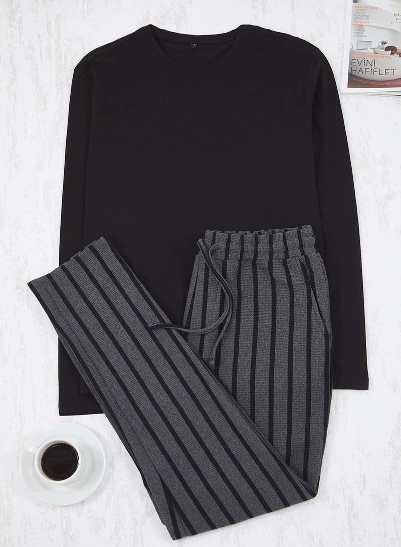 trendyol Black - Anthracite Regular Fit Striped Textured Knitted Pajama Set Tmnaw26Pt00006 - Image 5