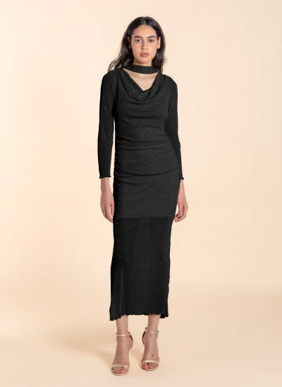 SHAPES DETAILED MESH MAXI DRESS