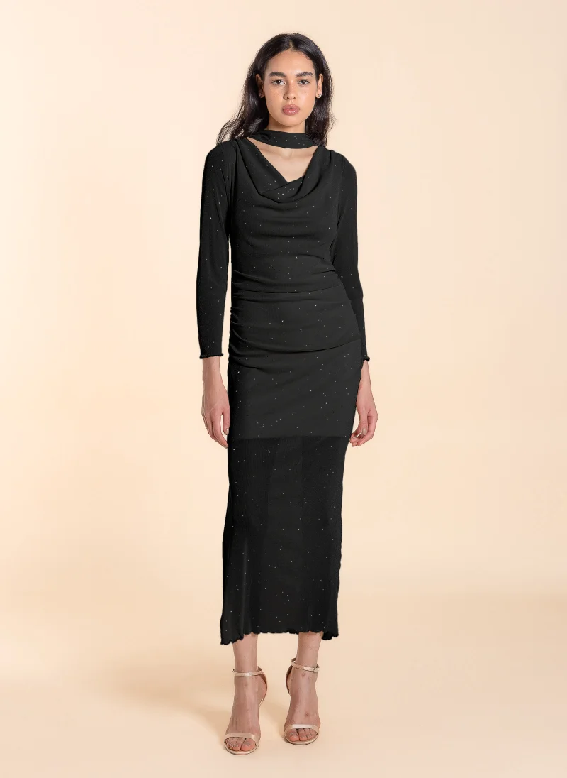 SHAPES DETAILED MESH MAXI DRESS