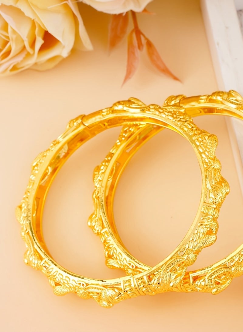 FASHION Carved Printed Hollow Women's Fashion Bracelet - Image 3