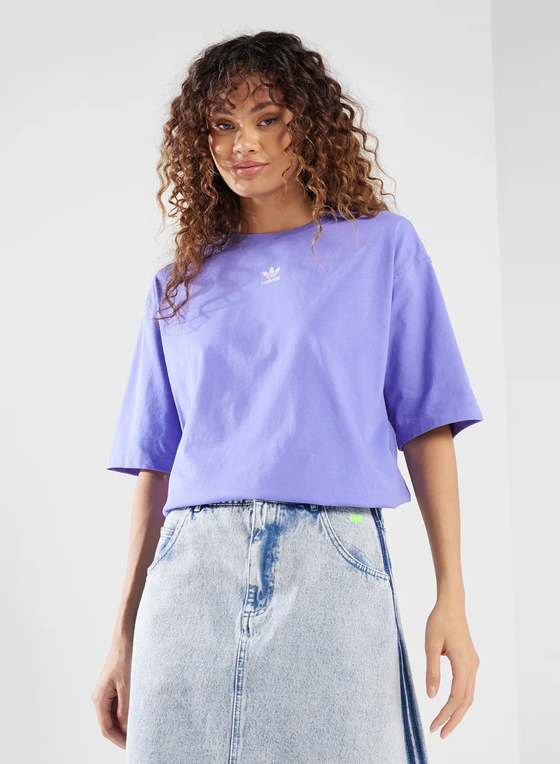 adidas Originals Essentail Boyfriend T-Shirt