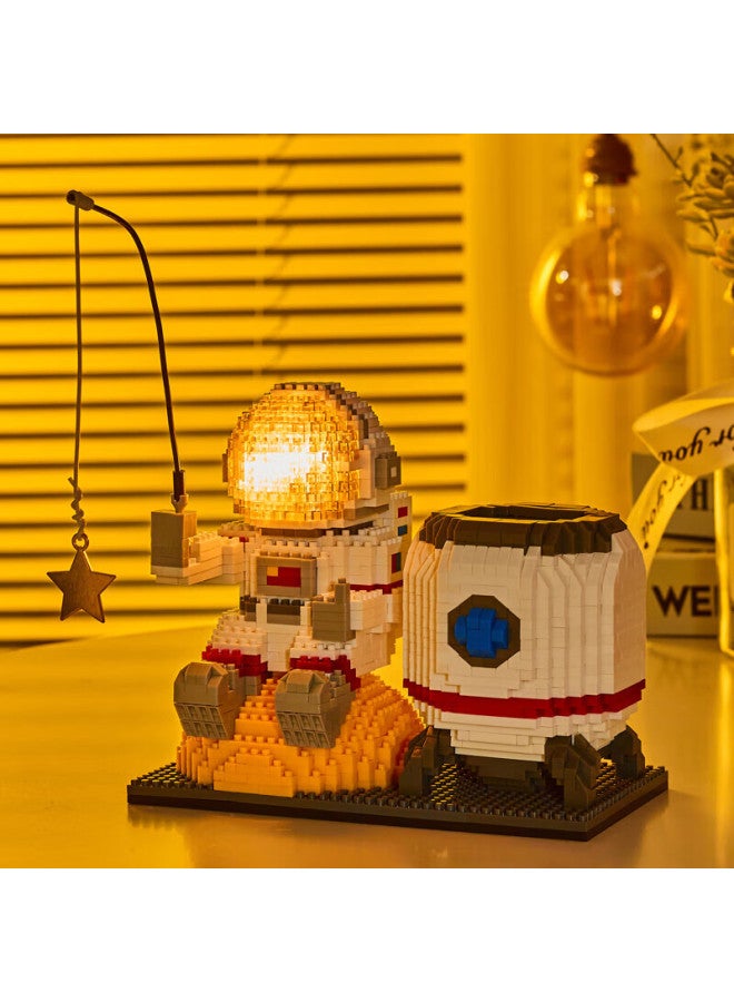 Buluqi Astronaut Pen Holder Building Blocks Educational Toy For Girls 6-12 Years Old, Children's Toy For Boys, Birthday And New Year Gift - Image 1